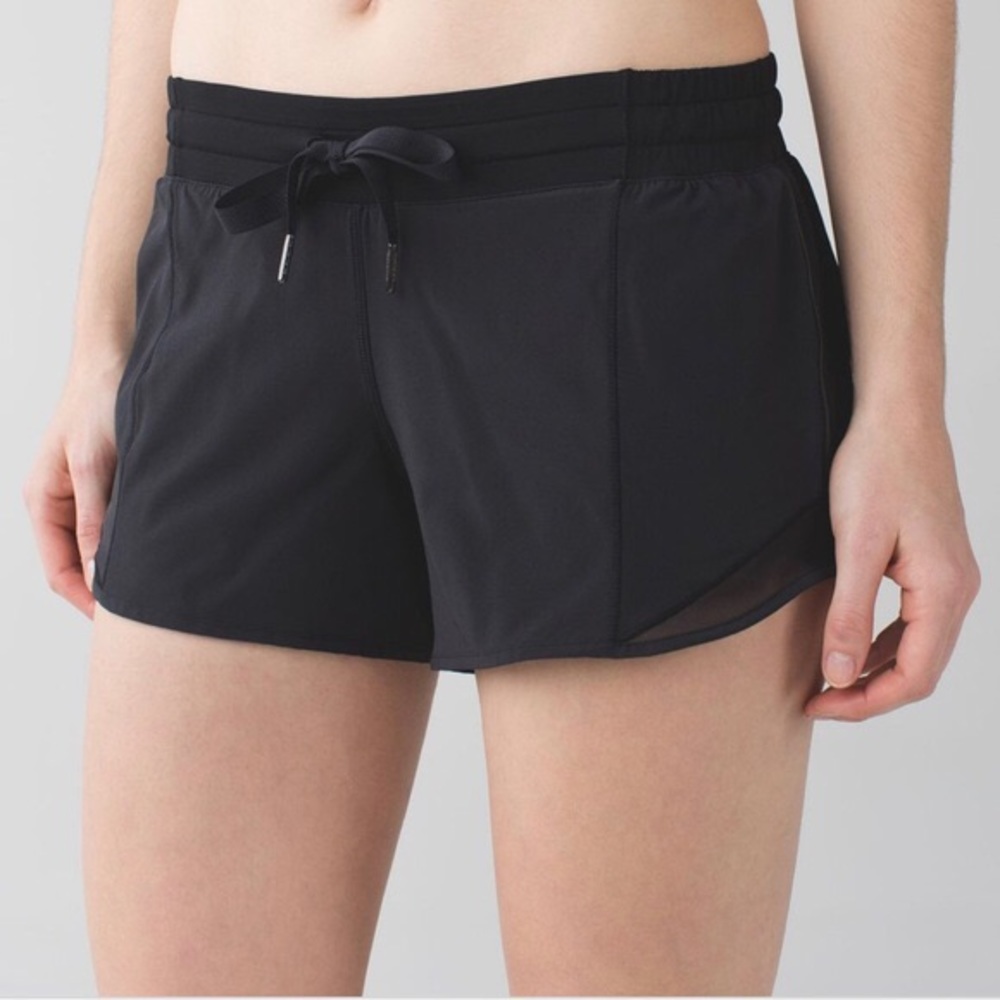 Lululemon | Hotty Hot Short 4”